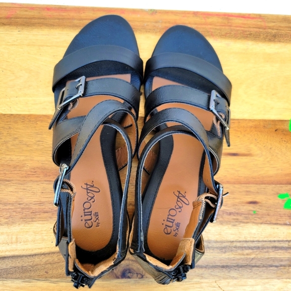 Euro Soft Vegan Leather Wedge Sandals Size 6.5 - Picture 14 of 16